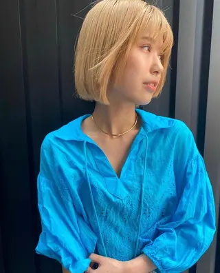 ミディアム カラー THE DAY所属・AKI HASHIMOTOのヘアスタイル