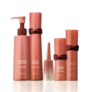 M SAORIのマツエク・マツパデザイン