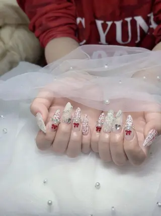 ネイル 🩷JiSu🩷 チップ長さ出し専門のネイルデザイン