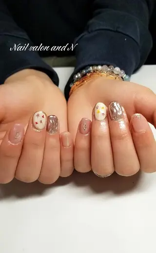 ネイル and Nのネイルデザイン