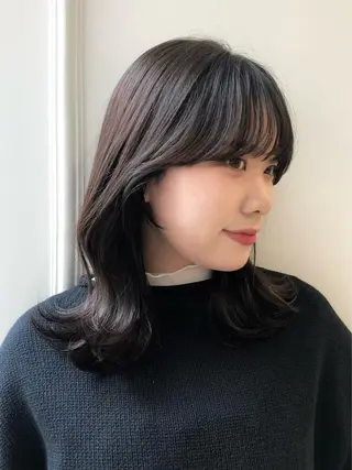 セミロング 韓国ヘア 🇰🇷 RUKA 🩵🤍のヘアスタイル