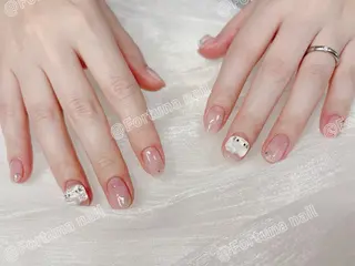 ネイル Nail •Head スパFortunaのネイルデザイン