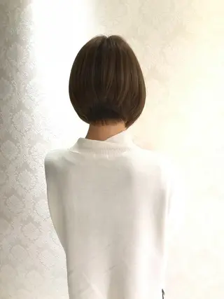 ショート カラー ⭐️顔周りカット⭐️ 藤久のヘアスタイル