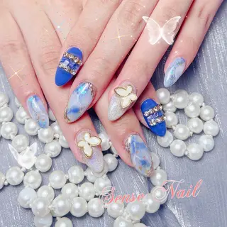 ネイル Kurieitibu 🍬Byu~tīのネイルデザイン