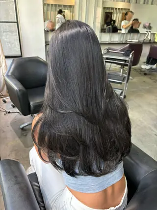 ロング カラー オリーブベージュ 🫒🩶Rianaのヘアスタイル