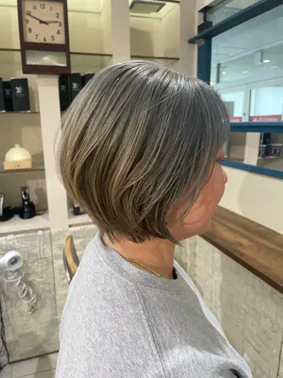 ショート luck みうのヘアスタイル