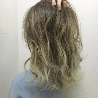 ミディアム カラー JILBLAN京都 ショート/ハイライトのヘアスタイル