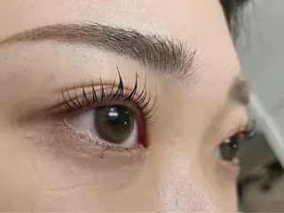 マツエク・マツパ 🖤コモリユカ🖤 表参道のマツエク・マツパデザイン