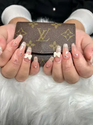ネイル Queen Nail 柏店　クイーンネイルのネイルデザイン