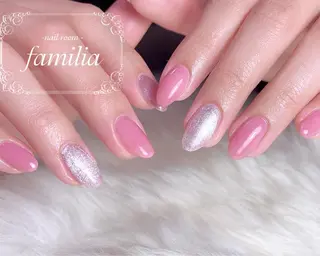 ネイル -nailroom- familiaのネイルデザイン