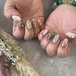 ネイル PALMNAIL所属・次田 春花のネイルデザイン