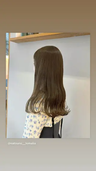 ミディアム カラー オリーブ/縮毛♡ Natsuno🩰のヘアスタイル