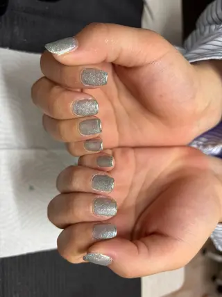 ネイル TRU NAIL & EYE 池袋店所属・本田 麻尋のネイルデザイン