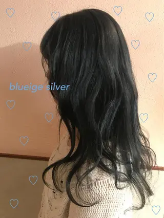 ロング カラー コマツリサ ROCCO eastのヘアスタイル