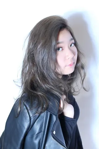 ロング カラー パーマ 小島 脩のヘアスタイル