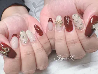 ネイル 芦辺 香奈のネイルデザイン