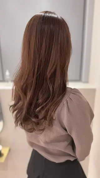 セミロング カラー 髙橋 誉英のヘアスタイル