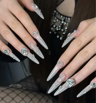 ネイル D-BEAUTY Nailsalonのネイルデザイン