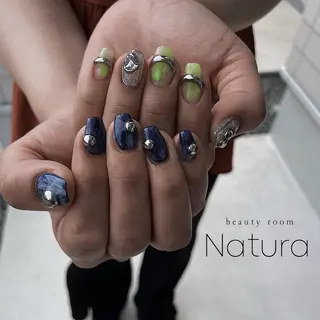 ネイル beautyroom Naturaのネイルデザイン