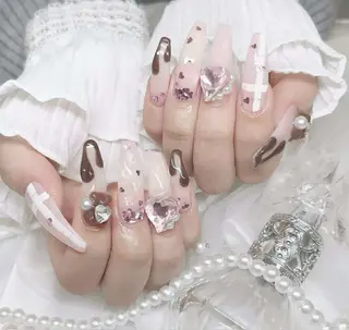 ロング Bling Salonのネイルデザイン