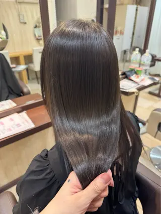 ロング 脇野 真琴のヘアスタイル