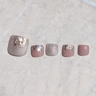 ネイル 6RokuHair（ロクヘアー)所属・門川 茉奈美のネイルデザイン