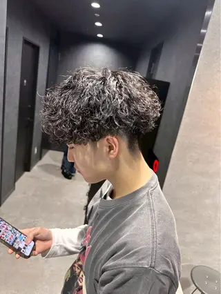 ミディアム パーマ メンズ 🔥メンズ特化🔥 藍斗のヘアスタイル