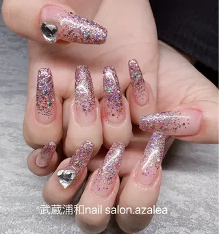 ネイル R inのネイルデザイン