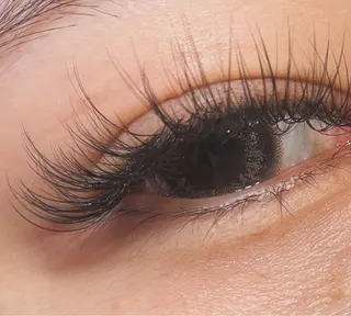 マツエク・マツパ 海外風まつげ眉毛 恵比寿｜masayoのマツエク・マツパデザイン