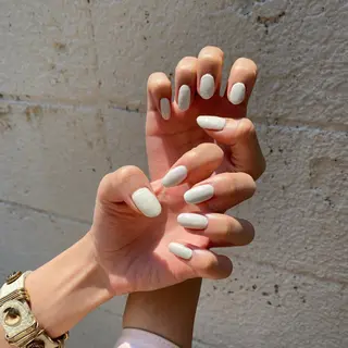 ネイル 暖色カラー/レイヤー カット/Yunaのヘアスタイル