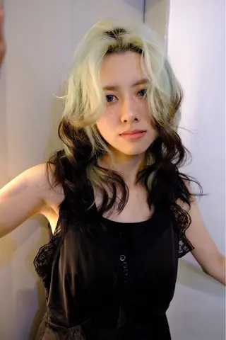 ロング カラー 🐩🎀ness / ルリ🔮🍓のヘアスタイル