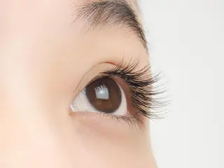 マツエク・マツパ ネプチューン二子玉川店所属・ネプチューン 二子玉川店のネイルデザイン