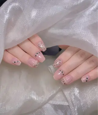 ネイル ラッキーネイルサロン西川口東口店所属・山田 由奈のネイルデザイン