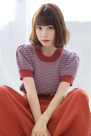 ショート カラー 透明感カラー│ レイヤーヘア中居美樹のヘアスタイル