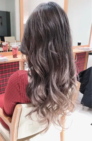 ロング カラー Days 透明感カラーのヘアスタイル