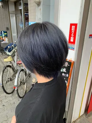 ミディアム たけい ゆうきのヘアスタイル