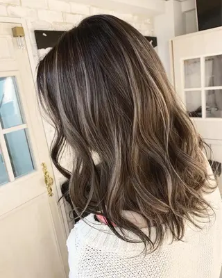 セミロング カラー grow恵比寿【グロウ】髪質改善/ハイライト/ブリーチ/レイヤーカット所属・奥野 貴史　代表　レイヤーのヘアスタイル