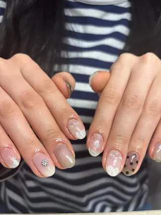 ネイル I P'ink nail salon所属・I pinknail 韓国風·持ち込み専門のネイルデザイン
