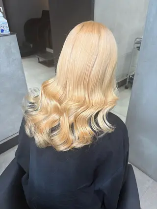 ロング カラー 大阪 梅田/ ハイトーン/エクステのヘアスタイル
