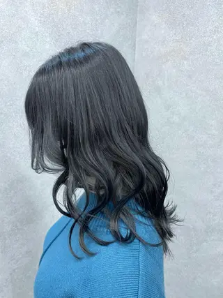 セミロング カラー ヘアアレンジ 口コミ高評価✨ 安達ももかのマツエク・マツパデザイン