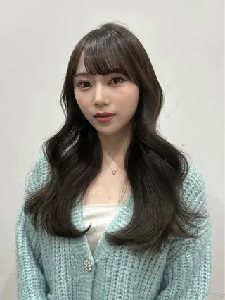 ロング カラー レイヤー/顔周り /透明感🩶高橋大のヘアスタイル