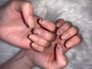 ネイル CC  NailSalon川崎店所属・C ✨Mのネイルデザイン