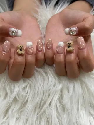 ネイル GO TODAY シェアサロン 渋谷Orla店所属・シオリ ⪩⪨のネイルデザイン