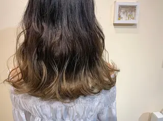 セミロング カラー たかいわ みきのヘアスタイル