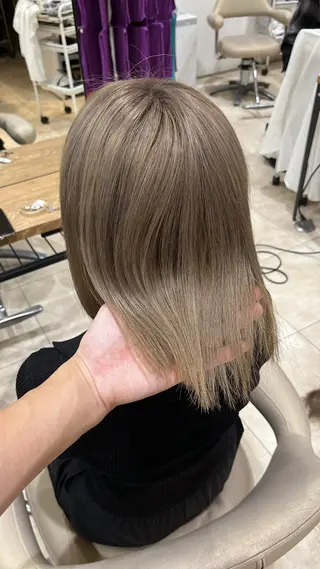 ミディアム カラー 髪の修復専門サロン　hair place VIVE所属・KOTA / ハイトーン/髪質改善のヘアスタイル