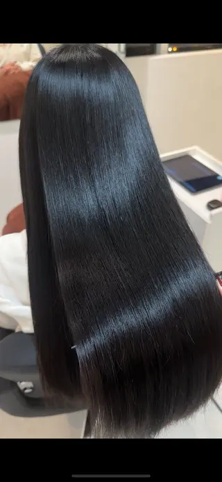 Emüest髪質改善 👩🏼🖤cocoのヘアスタイル