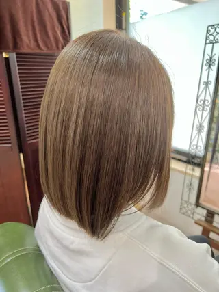 ショート カラー 石井 佑樹のヘアスタイル