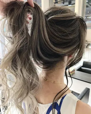 ロング カラー ヘアアレンジ 髪質改善land千葉所属・阿部 圭悟のヘアスタイル