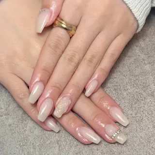 ネイル nailroom DIASOMNIAのネイルデザイン