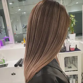 ミディアム カラー JILBLAN京都 ショート/ハイライトのヘアスタイル